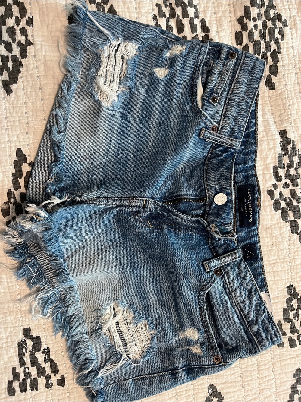 Lucky Brand Women's Medium Blue Distressed Denim Cutoff Shorts